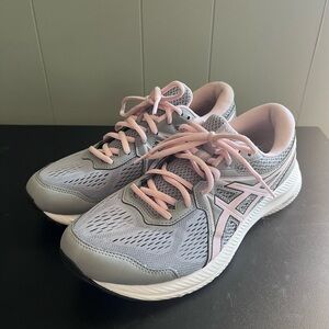 ASICS Women's Gray and Pink Running Shoes